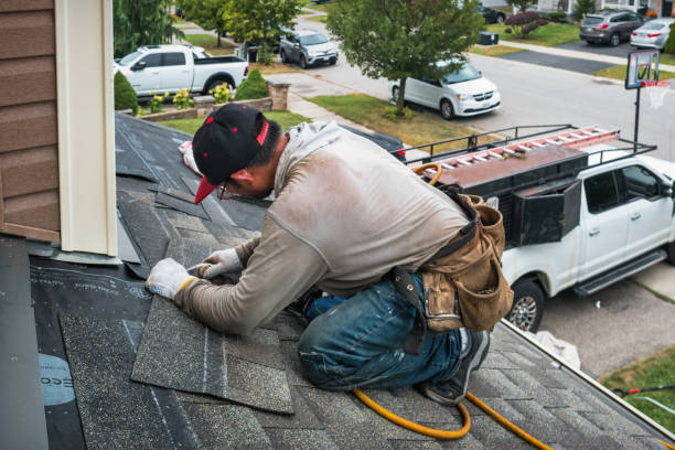 Professional Roofing technician working in Southington, OH